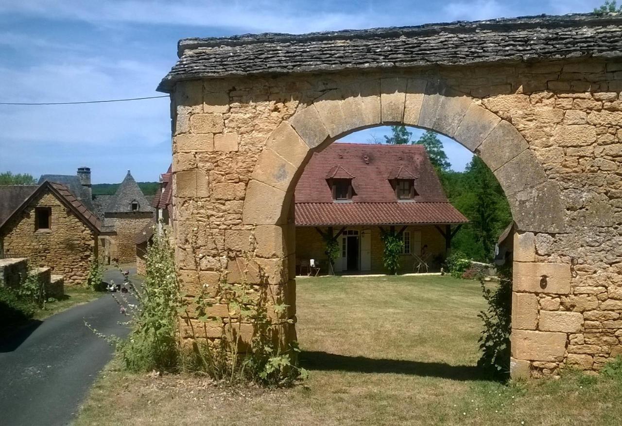 Chambre D'Hotes Lasserre Saint-Amand-de-Coly Eksteriør billede