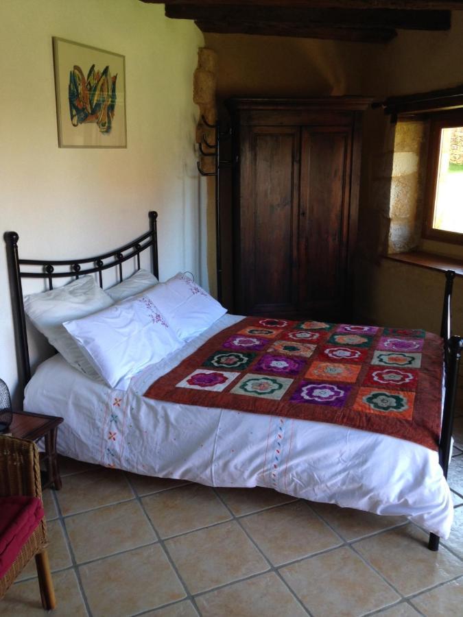 Chambre D'Hotes Lasserre Saint-Amand-de-Coly Eksteriør billede